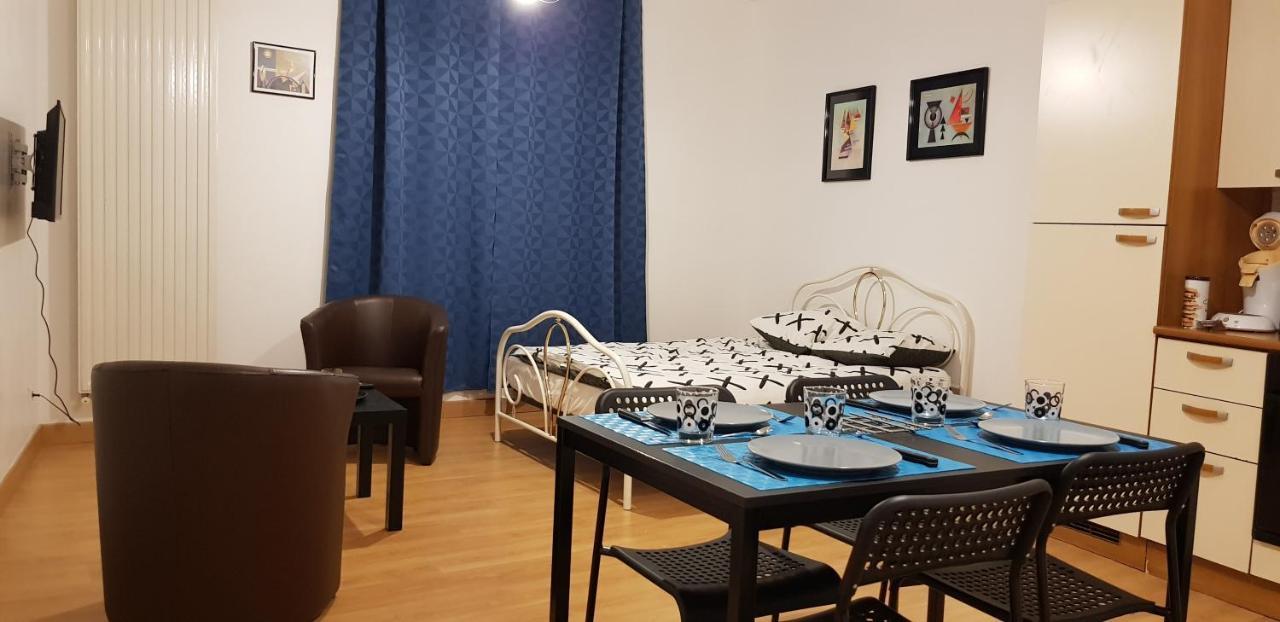 **Studio Art - 30M2 - Centre Ville** Chalons-en-Champagne Exterior photo
